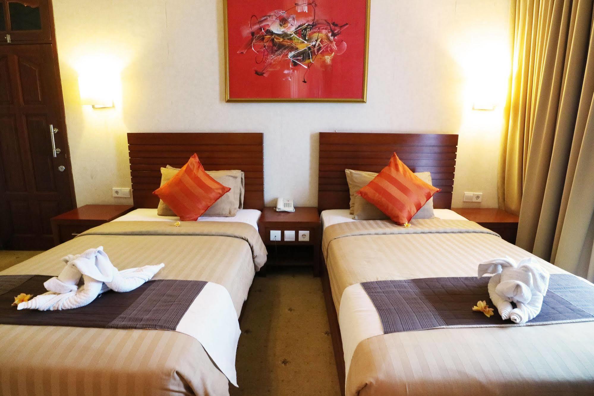 Bali Paradise City Hotel Denpasar  Exterior photo